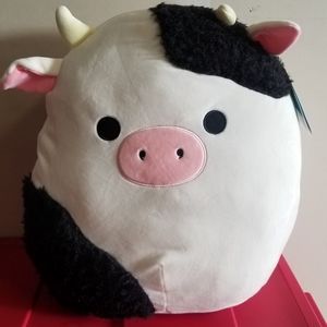 NWT- Fuzzy Connor Cow squishmallow